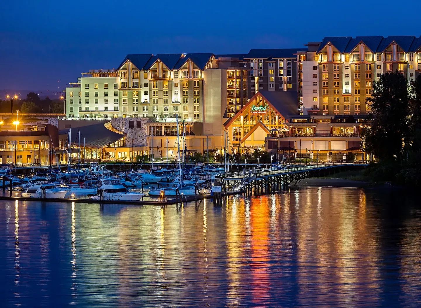 Resort corridors and waterfront light at a Richmond hospitality property